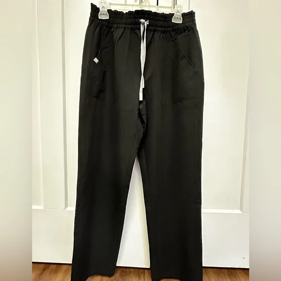 Figs wide leg black scrub pants - Picture 1 of 3